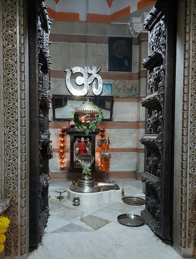 Takhteshwar Temple - Photo 3
