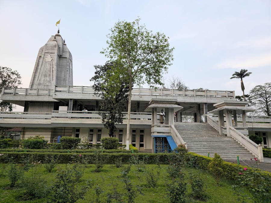Radha Krishna Mandir - Photo 2