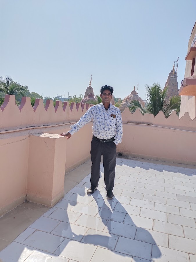 Aksharwadi Swaminarayan Temple - Photo 3
