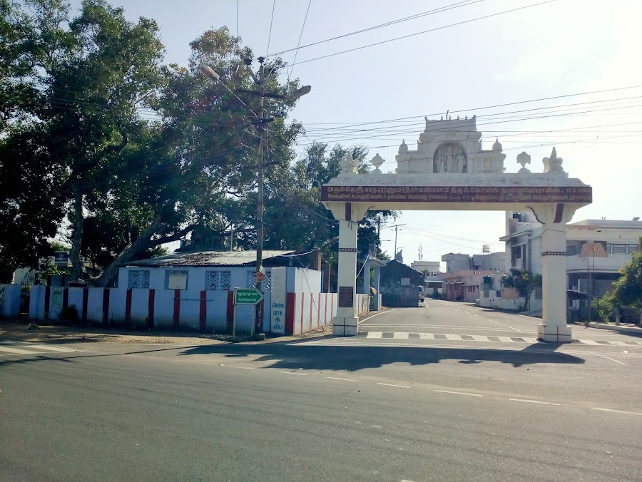 Sri Kaadu Hanumantharaya Swamy Temple - Photo 2