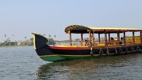 Kuttanad Backwaters - Photo 3