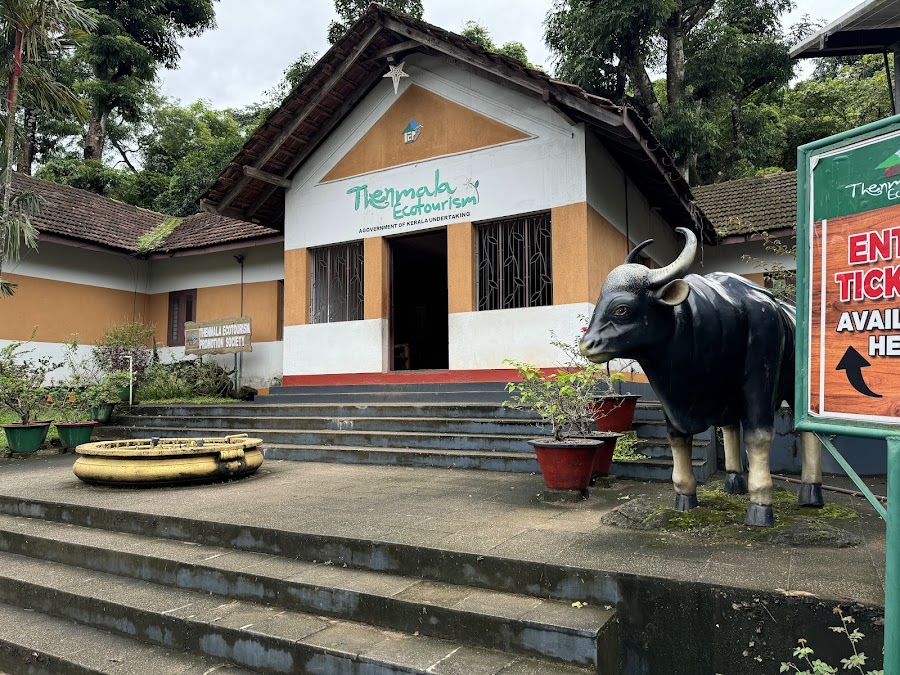 Thenmala Ecotourism - Photo 2