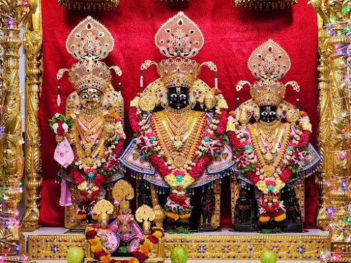 Shree Swaminarayan Temple - Photo 3