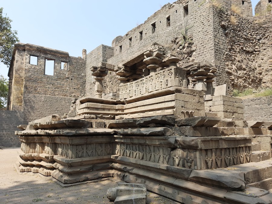 Solapur Bhuikot Fort - Photo 2