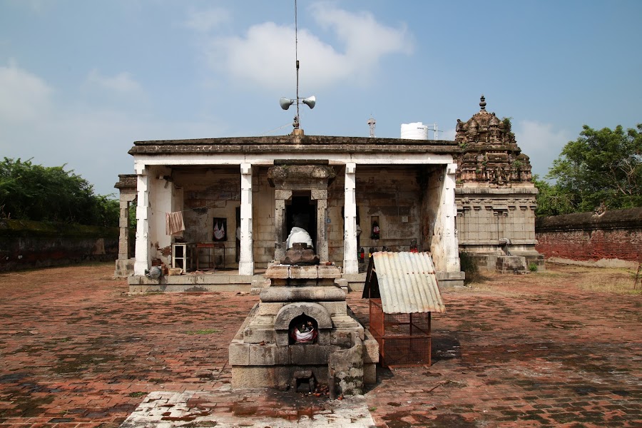 Thirukkazhippalai Sri Mahalakshmi Temple - Photo 2