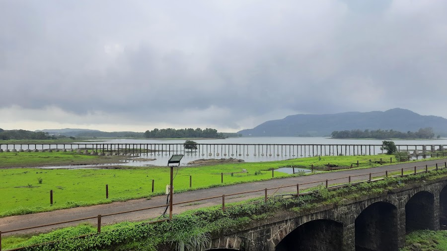 Lonavala Lake - Photo 2