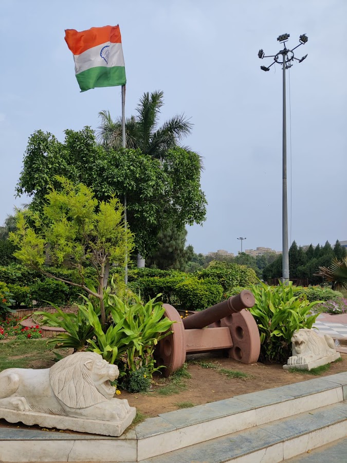 Tau Devi Lal Biodiversity Park - Photo 2