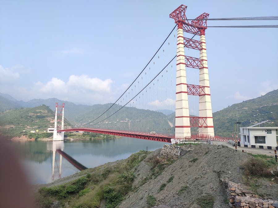 Suspension Bridge over Alaknanda River - Photo 10