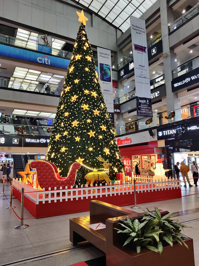 MGF Metropolitan Mall - Photo 3