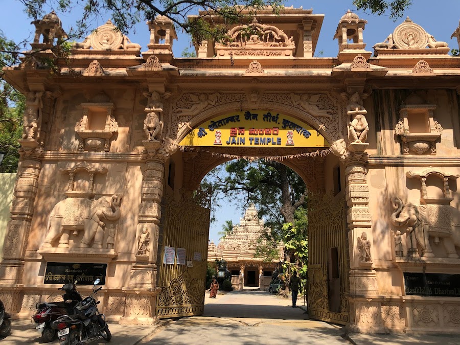Kolanupaka Jain Temple - Photo 4