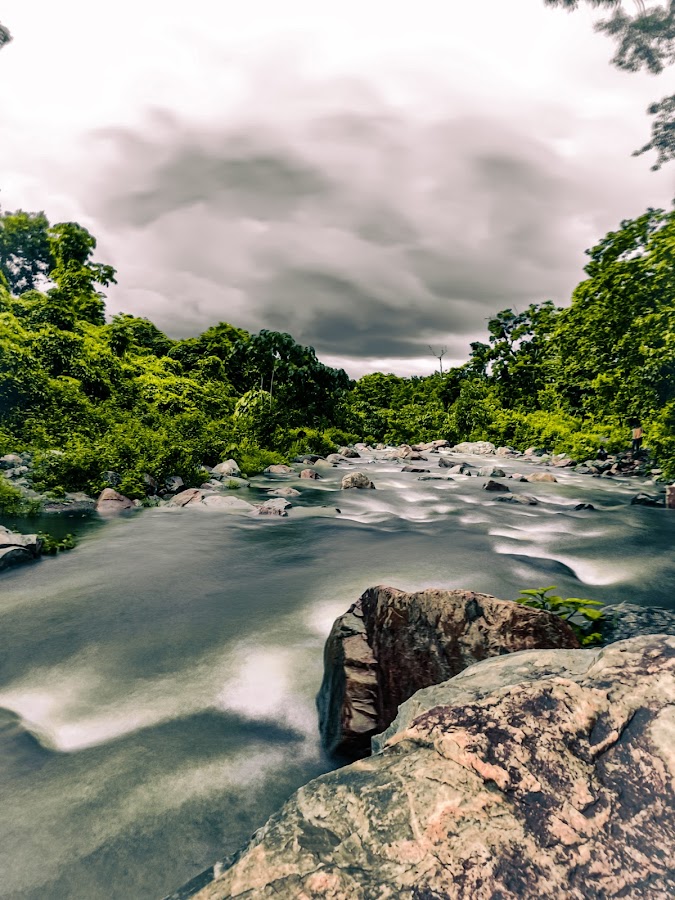 Sitakund Waterfall - Photo 4