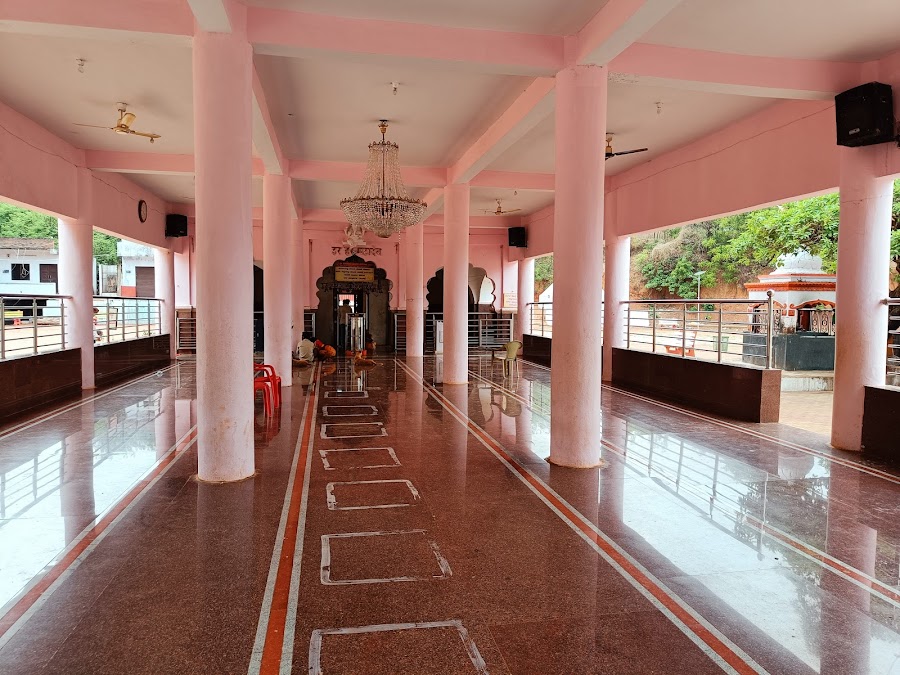 Papnash Shiva Temple - Photo 4