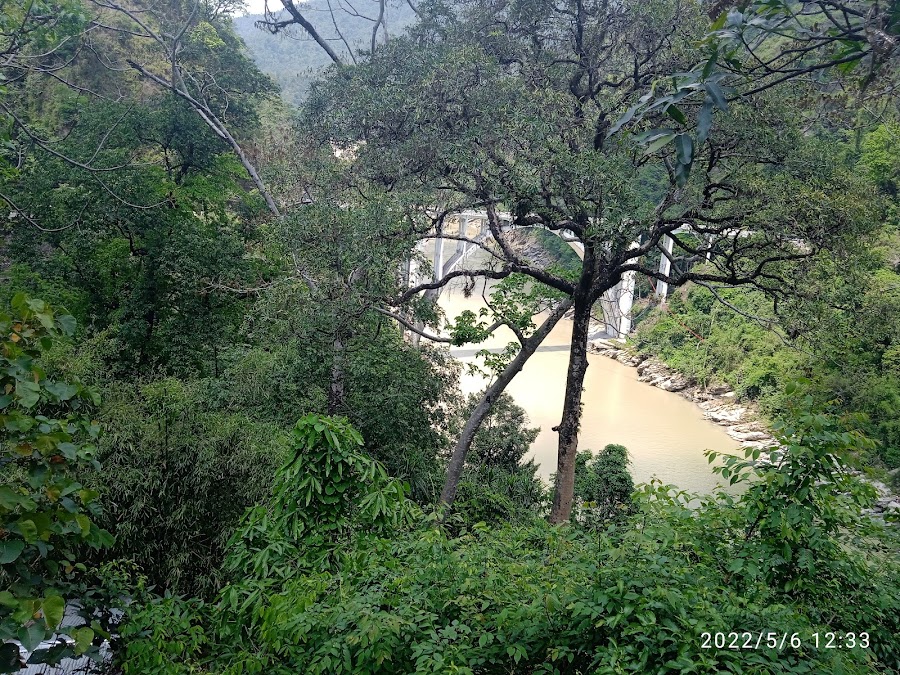 Coronation Bridge - Photo 5