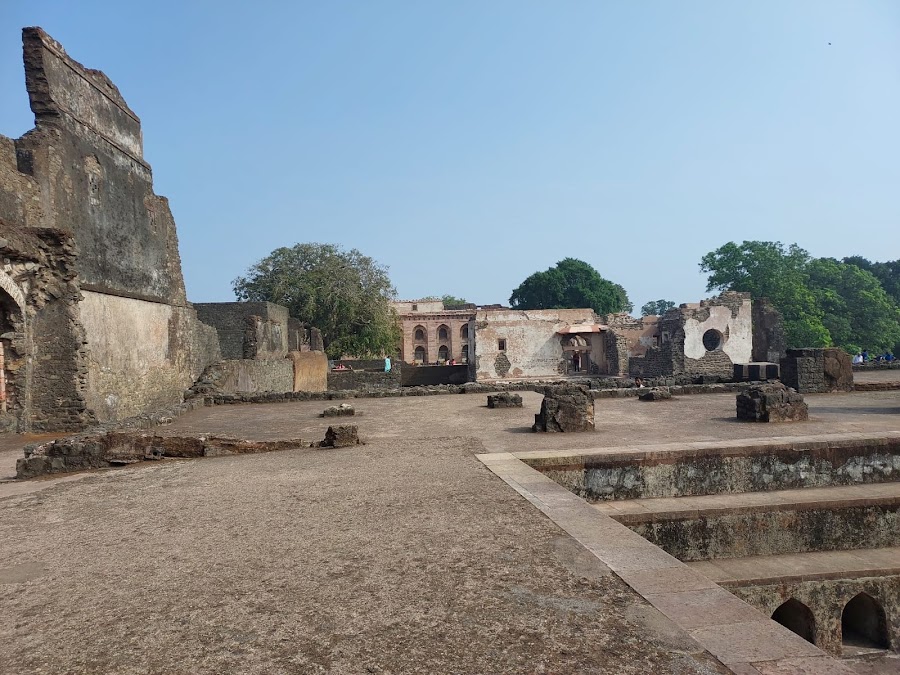 Hindola Mahal - Photo 4