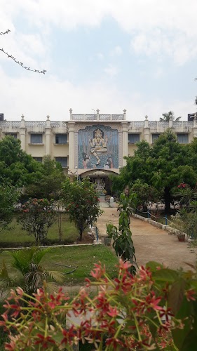 Puttaparthi - Photo 4