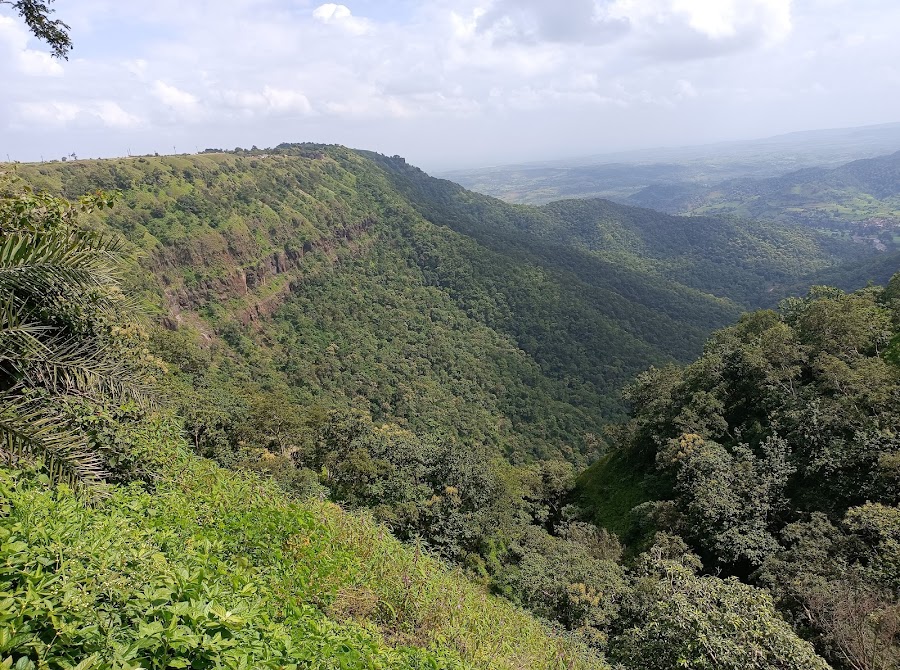 Shakkar Lake - Photo 3