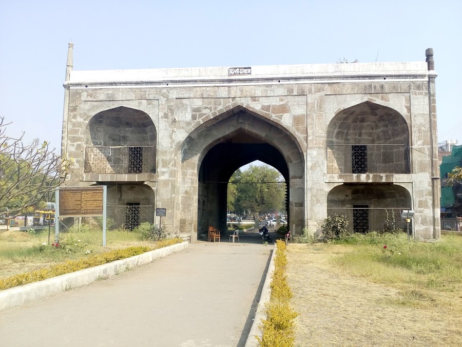 Delhi Gate - Photo 2