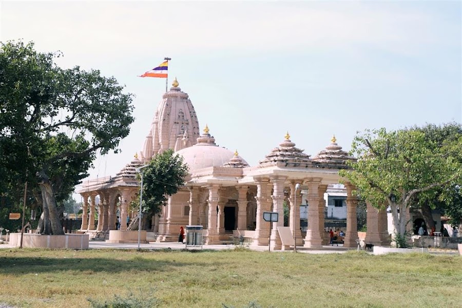 Bhalka Tirth - Photo 3