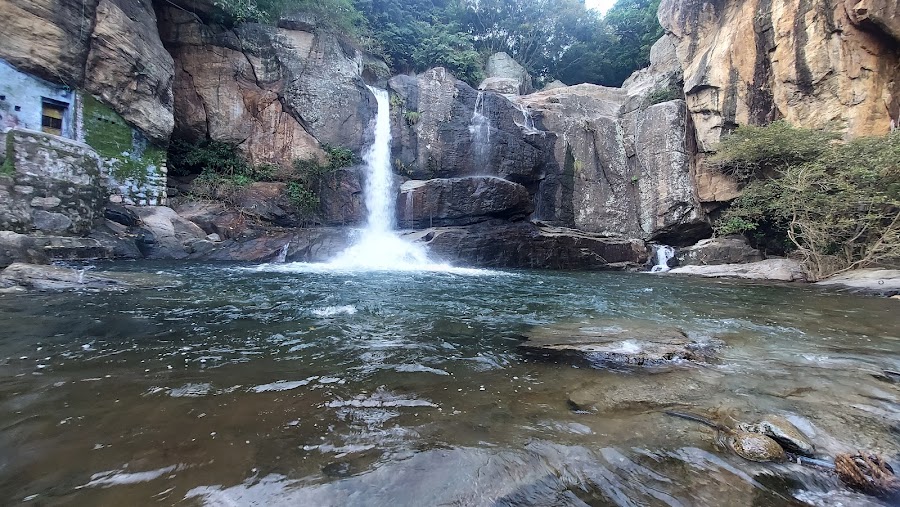 Shenbaga Devi Falls - Photo 2