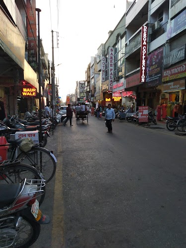 Dhobhi Bazaar - Photo 4