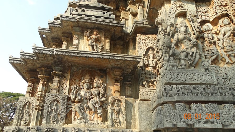 Halebidu - Photo 2