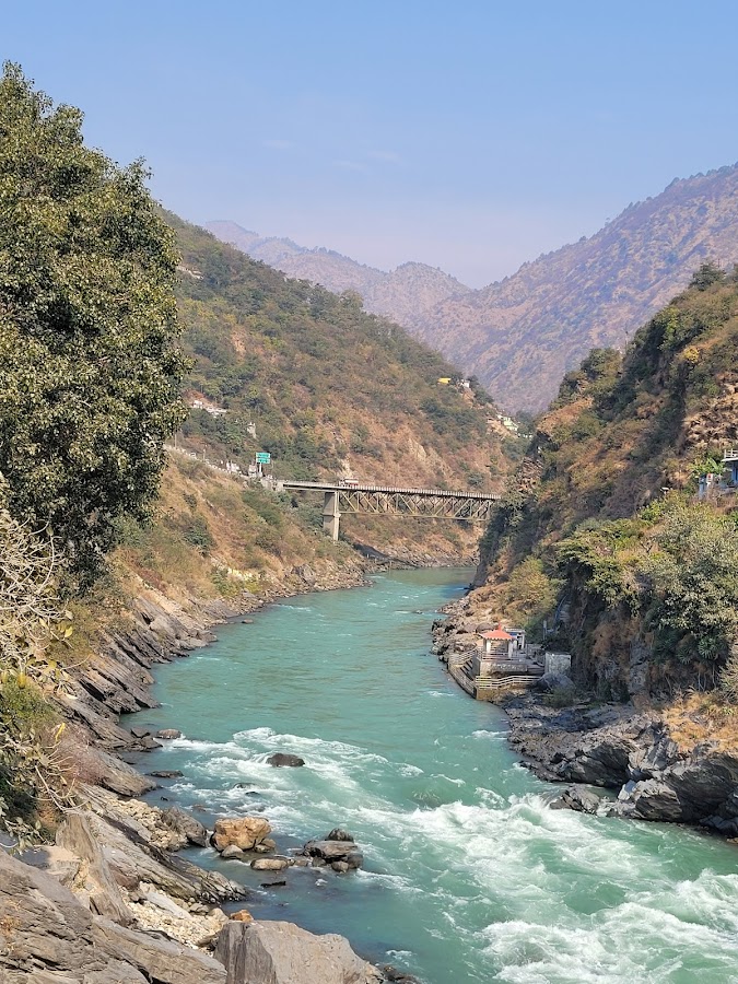 Devprayag Sangam - Photo 7