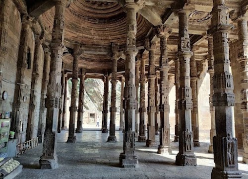 Adhai Din Ka Jhonpra - Photo 4
