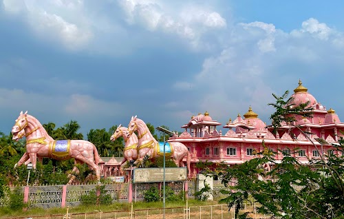 ISKCON Temple - Photo 2