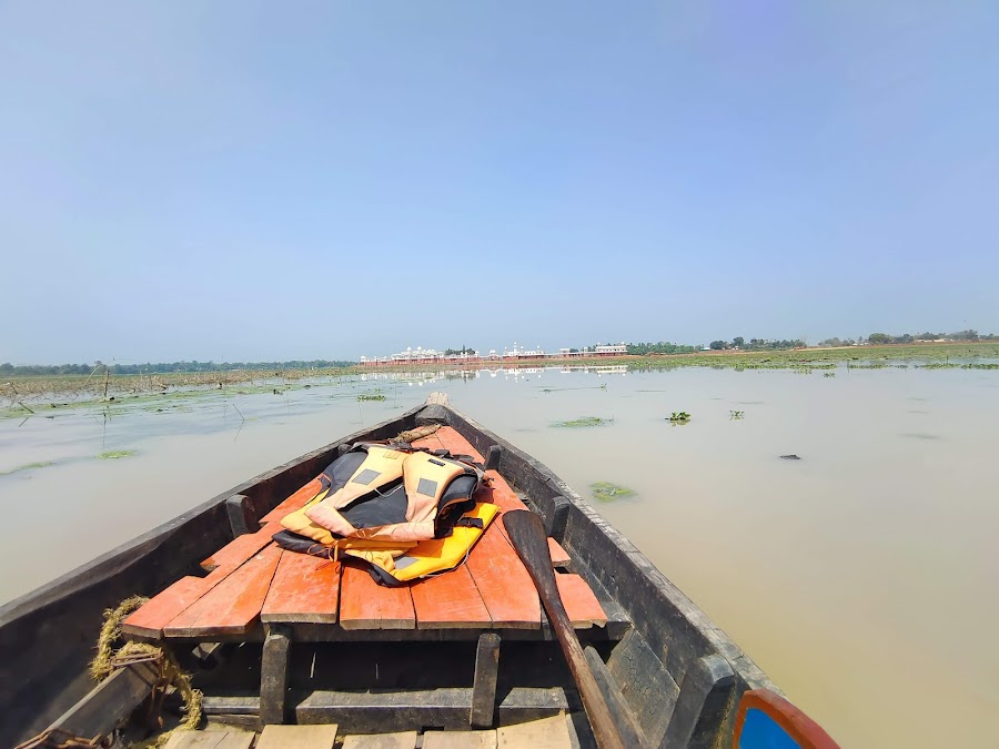 Rudrasagar Lake - Photo 4