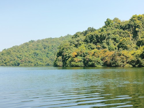 Dhamapur Lake