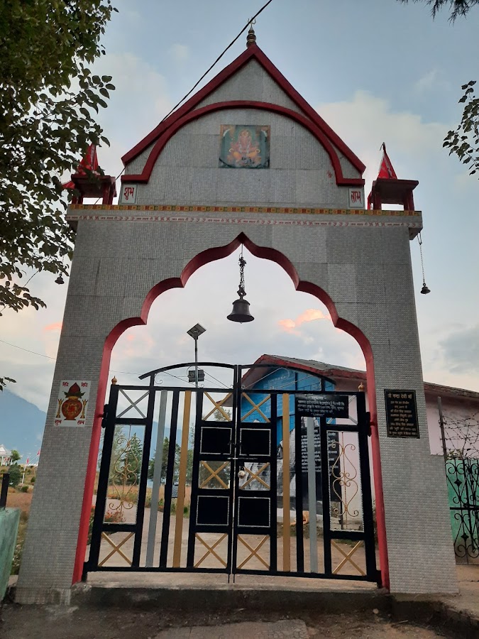Nanda Devi Temple - Photo 6