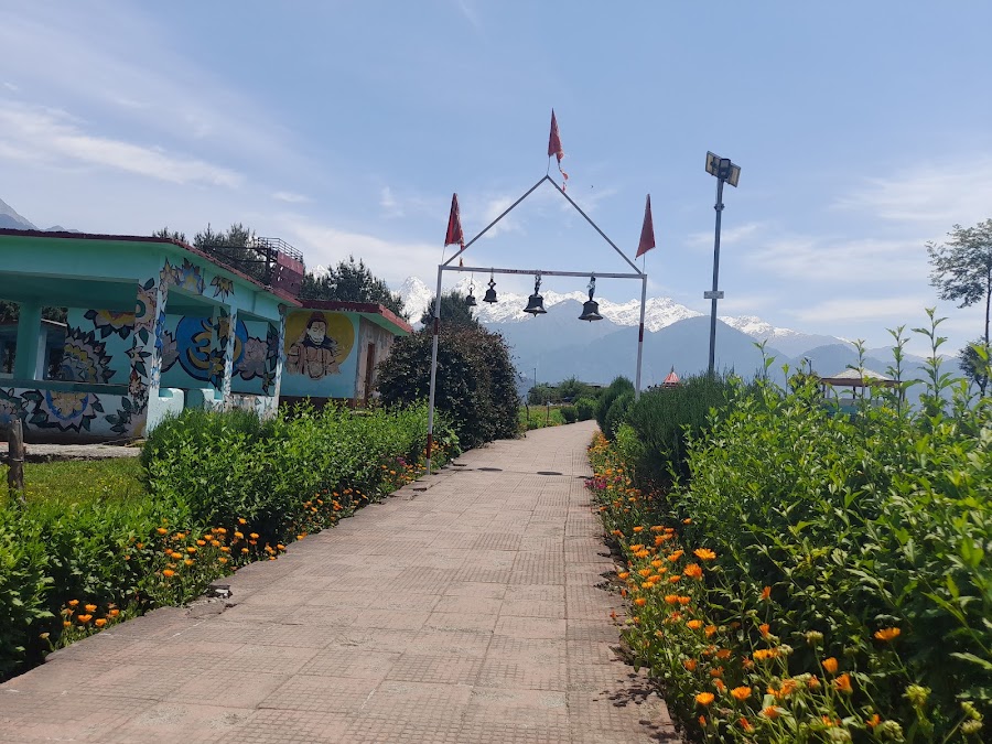Nanda Devi Temple - Photo 7