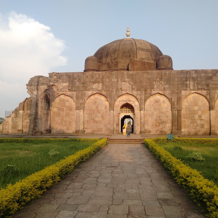 Hoshang Shah's Tomb - Photo 2