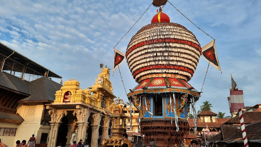 Sri Krishna Temple - Photo 3