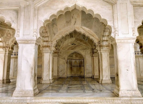 Moti Masjid - Photo 3