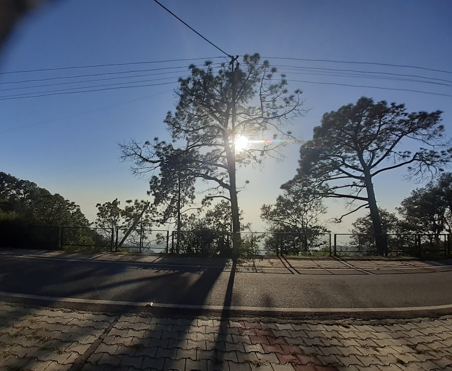 Sunset Point - Photo 2