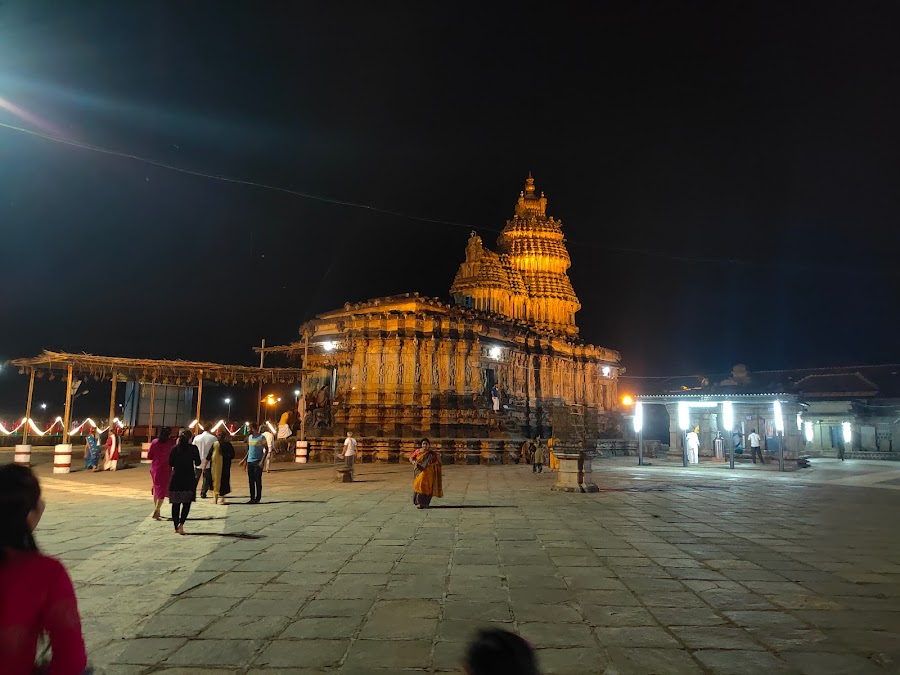 Sri Vidyashankara Temple - Photo 4