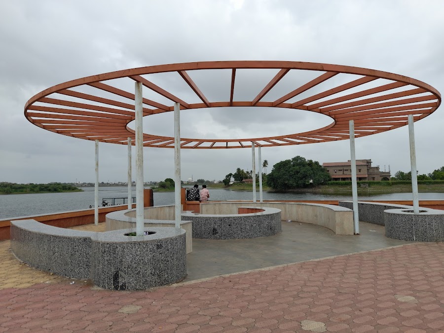 Bortalav Lake - Photo 4