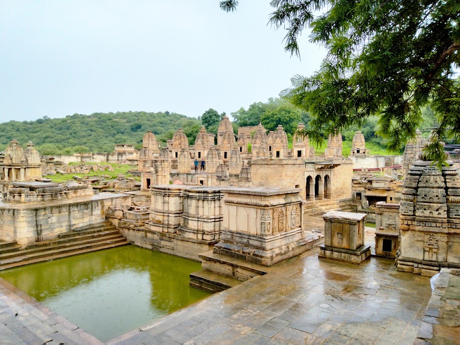 Bateshwar Group of Temples Morena - Photo 2