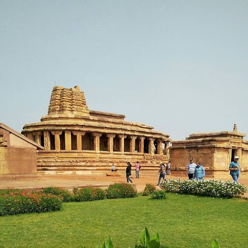 Aihole - Photo 3