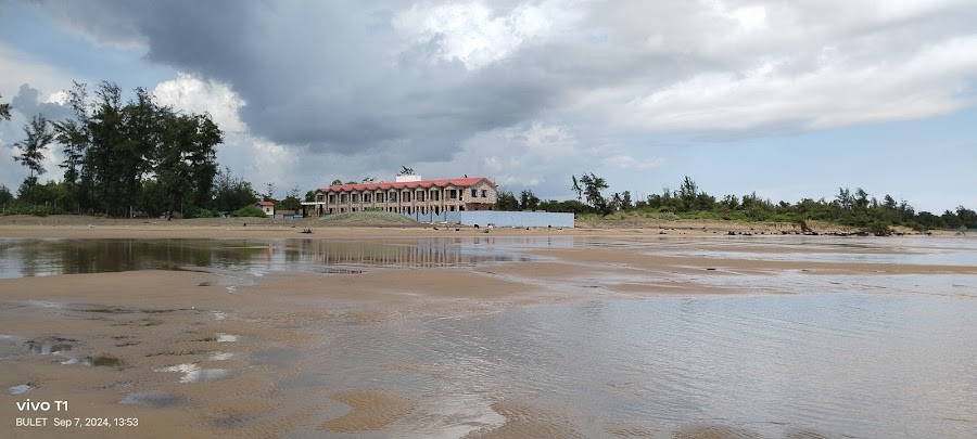 Red Crab Beach - Photo 3