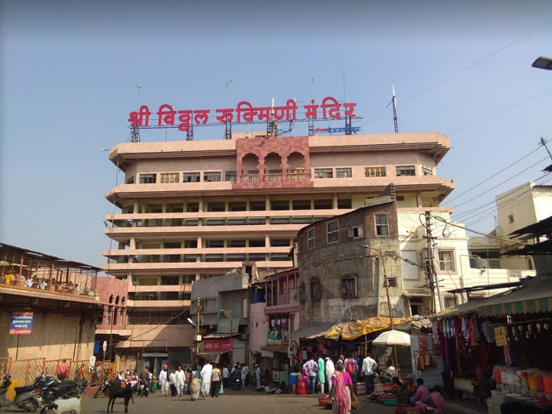 Shri Vitthal Rukmini Temple - Photo 2