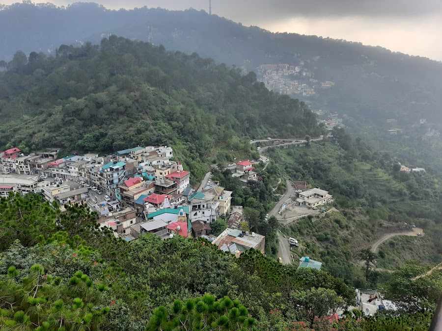Baba Balak Nath Temple - Photo 4