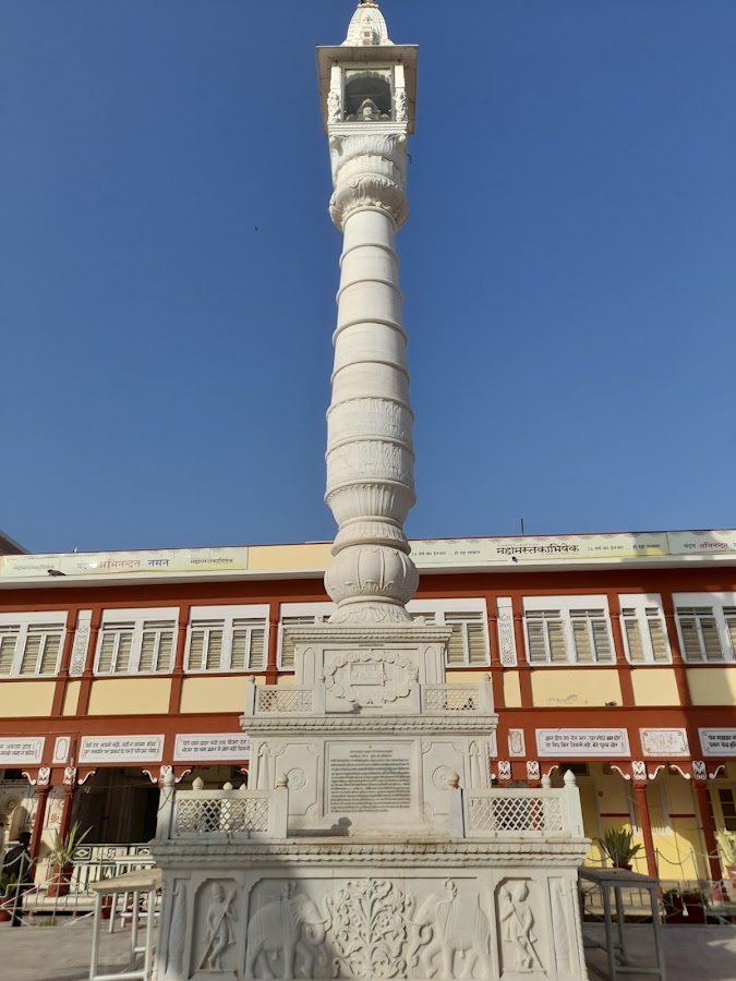 Shri Mahavirji Temple - Photo 3