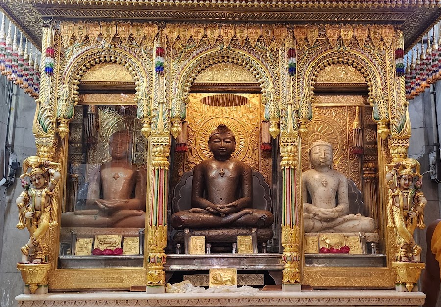 Shri Mahavirji Temple - Photo 4