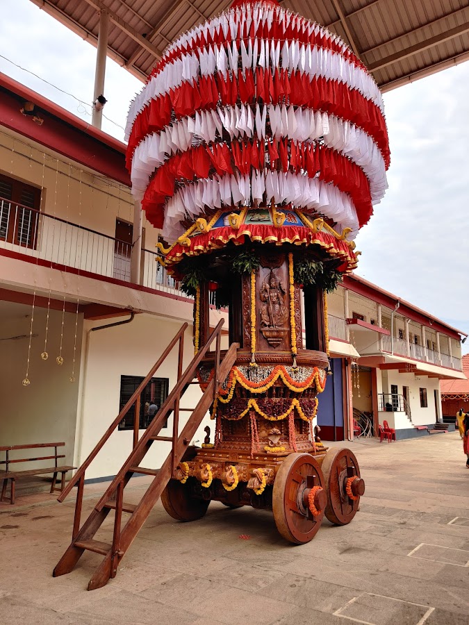 Polali Rajarajeshwari Temple - Photo 2
