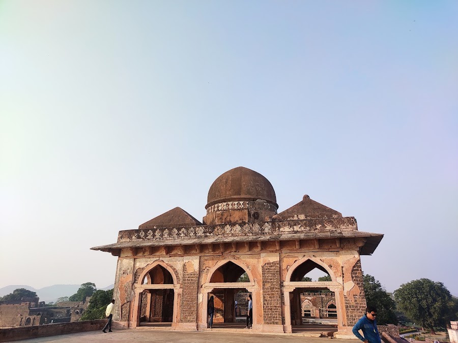 Roopmati's Pavilion - Photo 3