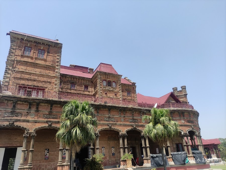 Amar Mahal Palace Museum - Photo 3