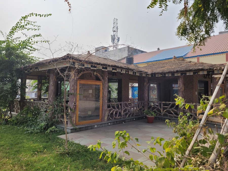 Kabir Chaura Math Varanasi - Photo 3