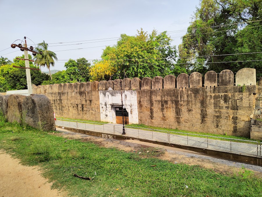 Vellore Fort - Photo 3